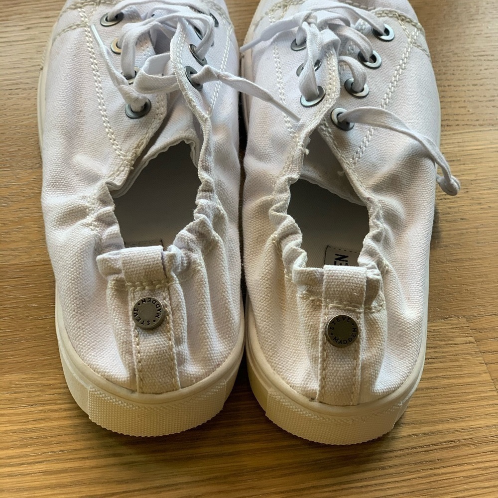 Steve Madden Jane Sneaker - Picture 5 of 8